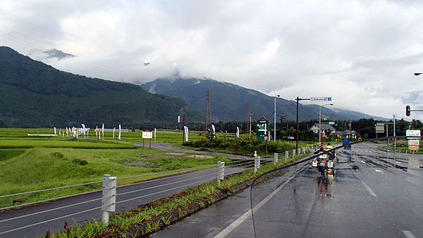 イベント会場への道